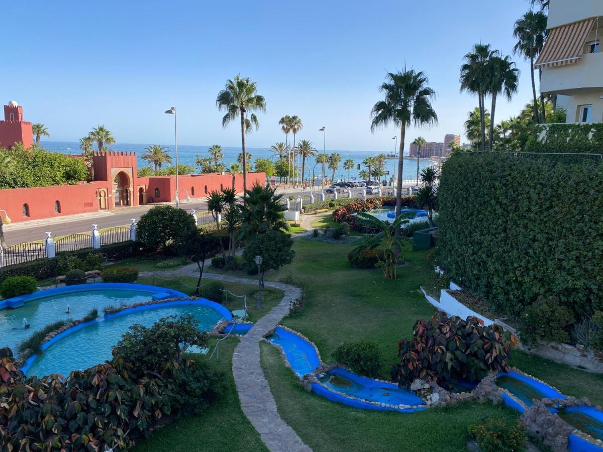 Modern Sea View Studio In Benal Beach Benalmádena Kültér fotó